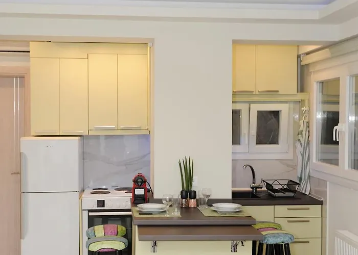 Christine's Салоники